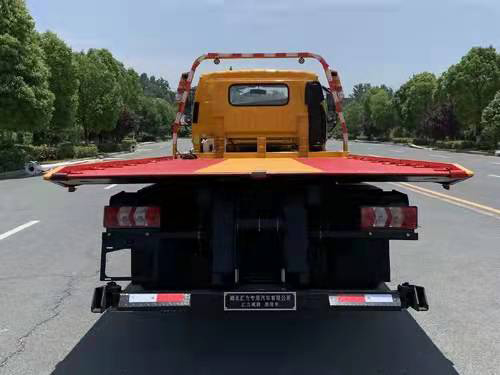 潤(rùn)知星牌SCS5081TQZHFC6型清障車(chē)